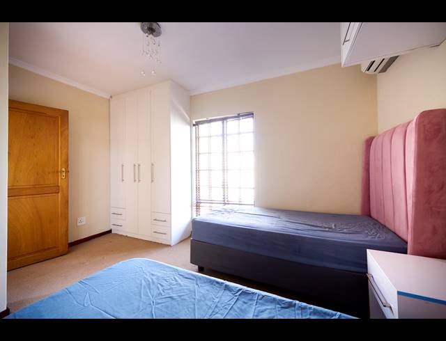 4 BEDROOM HOUSE FOR SALE IN KYALAMI HILLS